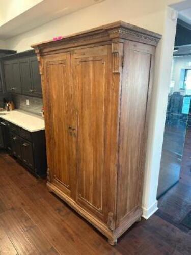 MEDIA CENTER / CABINET