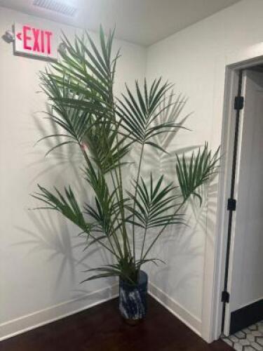 FLORAL DECORATION