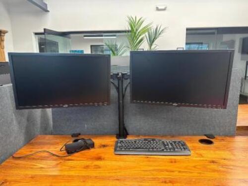 DUAL MONITOR AND STAND SET UP