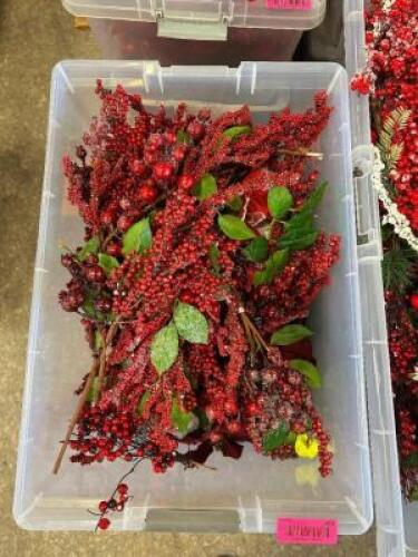 LARGE CONTAINER OF CHRISTMAS DECORATIONS WITH LID