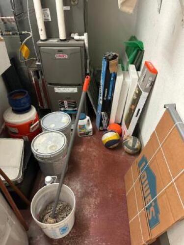 CONTENTS OF STORAGE CLOSET