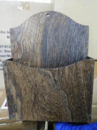 DESCRIPTION: (4) WALL MOUNTED LETTER HOLDERS BRAND/MODEL: JUVALE INFORMATION: WOODEN RETAIL$: $12.99 EA QTY: 4