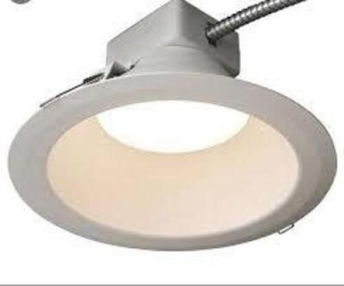 DESCRIPTION: (1) CASE OF (12) RECESSED DOWNLIGHT BRAND/MODEL: GE #LRXR610840MD RETAIL$: $40.00 PER LIGHT QTY: 1
