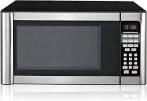 DESCRIPTION: (1) MICROWAVE OVEN BRAND/MODEL: HAMILTON BEACH #P100N30APS3B INFORMATION: STAINLESS SIZE: 1.1 CU FT RETAIL$: $100.00 EA QTY: 1