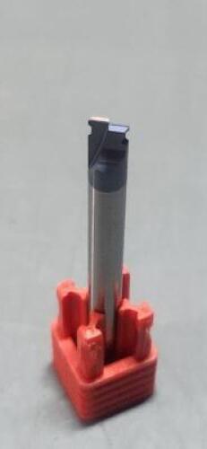 DESCRIPTION: (6) SOLID CARBIDE MILLS BRAND/MODEL: MITGI E01-060 SIZE: .1860" DIA QTY: 6