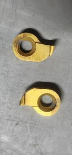 DESCRIPTION: (8) R11 CARBIDE MILLING INSERTS BRAND/MODEL: PH HORN R114.1416.08 TN35 RETAIL$: $199.04 QTY: 8