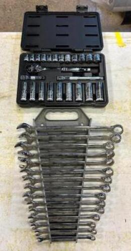 METRIC WRENCH AND SOCKET SET