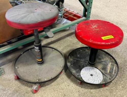 (2) ROLLABOUT MECHANICS STOOLS