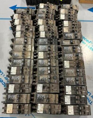 (44) 20A BREAKER SWITCHES