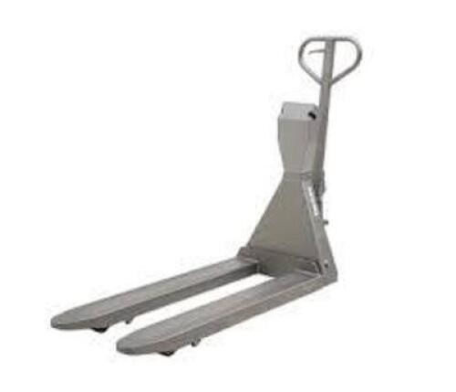 DESCRIPTION: (1) MANUAL FORKLIFT INFORMATION: WHITE RETAIL$: $690.00 EA QTY: 1