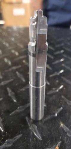 DESCRIPTION: (1) SOLID CARBIDE SELF CENTERING STEP DRILL BRAND/MODEL: GUHRING 18655407 RETAIL$: $138.67 QTY: 1