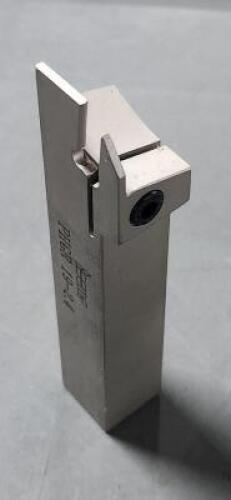 DESCRIPTION: (1) EXTERNAL RH INDEXABLE GROOVING TOOL HOLDER BRAND/MODEL: ISCAR 60788783 SIZE: 79-2.4 RETAIL$: $175.00 QTY: 1