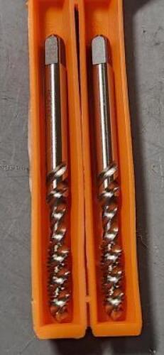 DESCRIPTION: (5) HSS SPIRAL FLUTE TAPS BRAND/MODEL: HERTEL 77428357 SIZE: #10-32 UNF RETAIL$: $78.40 QTY: 5