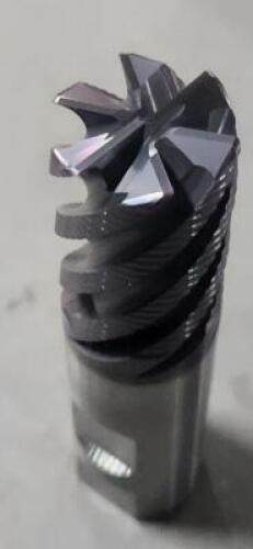 DESCRIPTION: (1) SOILD CARBIDE SQ END MILL BRAND/MODEL: KENNAMETAL HPRST1000S6150 SIZE: 1" DIA 1" LOC RETAIL$: $405.31 QTY: 1