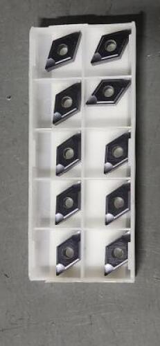 DESCRIPTION: (10) DNMG CARBIDE TURNING INSERTS BRAND/MODEL: TUNGALOY DNMG331-SS RETAIL$: $192.90 QTY: 10