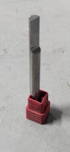 DESCRIPTION: (1) SOLID CARBIDE ENGRAVING BLANK BRAND/MODEL: MELIN TOOL 39098 QTY: 1