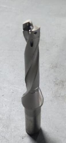 DESCRIPTION: (1) REPLACEABLE TIP DRILL BODY BRAND/MODEL: GUHRING 9041080125050 SIZE: 0.492" TO 0.511" DIA 67.3mm DOC RETAIL$: $399.91 QTY: 1