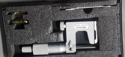 DESCRIPTION: (1) UNI-MIKE RATCHET STOP MICROMETER BRAND/MODEL: MITUTOYO 117-101 SIZE: 0-25mm RANGE RETAIL$: $183.80 QTY: 1