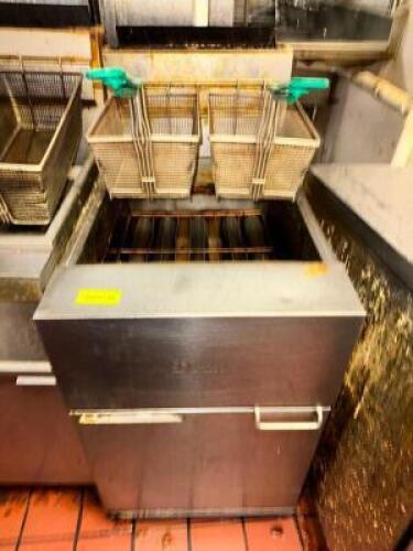 DEAN DEEP FRYER