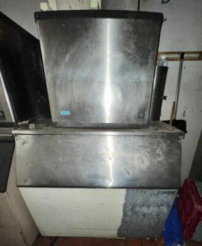 MANITOWOC ICE MACHINE