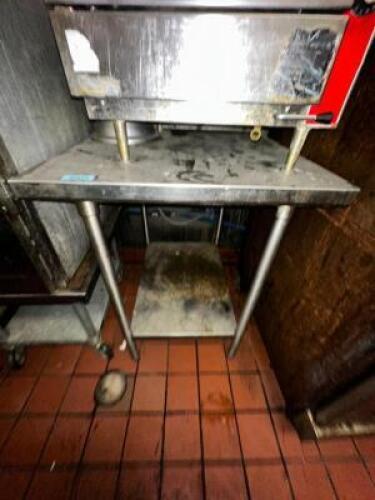 STAINLESS STEEL TABLE