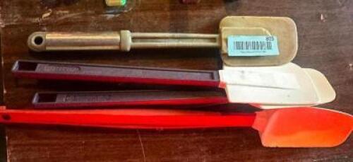 (5) ASSORTED SPATULAS