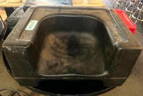 BLACK PLASTIC BOOSTER CHAIR