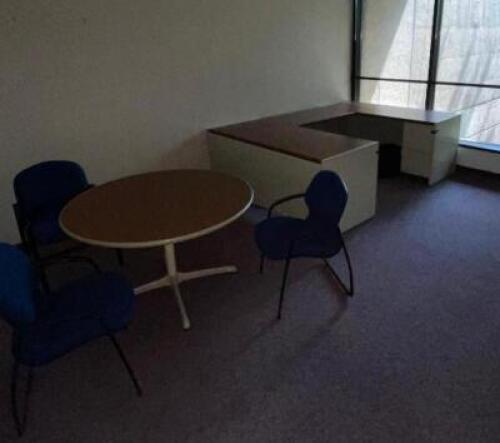 MULTI PIECE OFFICE FURNITURE SET