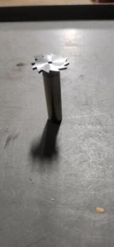 DESCRIPTION: (1) STRAIGHT TOOTH WOODRUFF KEYSEAT CUTTER BRAND/MODEL: MOON NWKT1-116 SIZE: 1": CUT DIA 0.0625" WIDTH RETAIL$: $51.59 QTY: 1