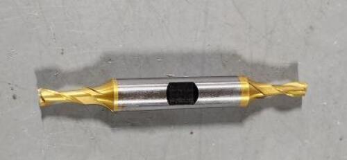 DESCRIPTION: (1) COBALT DOUBLE END SQ END MILL BRAND/MODEL: HERTEL 87150942 SIZE: 3/16" DIA 7/16" LOC RETAIL$: $68.85 QTY: 1