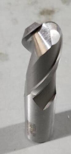 DESCRIPTION: (1) COBALT BALL END MILL BRAND/MODEL: HERTEL 41116872 SIZE: 3/4" DIA 1-5/8" LOC RETAIL$: $96.69 QTY: 1