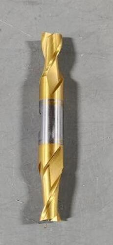 DESCRIPTION: (1) HSS SQ END MILL BRAND/MODEL: HERTEL 41119603 SIZE: 7/16" DIA 13/16" LOC RETAIL$: $33.58 QTY: 1