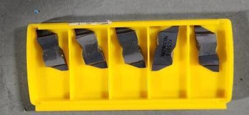 DESCRIPTION: (5) NG3062RK CARBIDE GROOVING INSERTS BRAND/MODEL: KENNAMETAL NG3062RK KC5010 RETAIL$: $70.07 QTY: 5