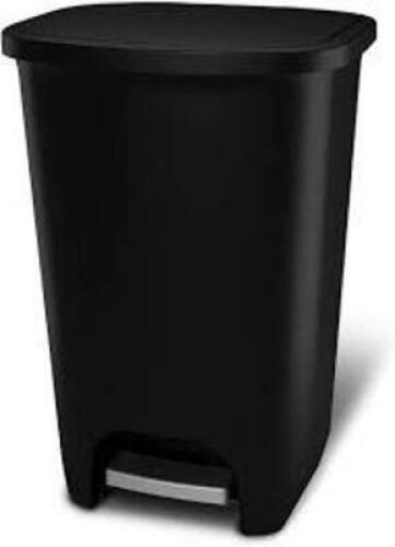 DESCRIPTION: (1) PLASTIC STEP TRASH CAN BRAND/MODEL: GLAD INFORMATION: BLACK RETAIL$: $24.98 SIZE: 20 GALLON QTY: 1
