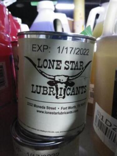 DESCRIPTION: (4) CANS OF LUBRICANT BRAND/MODEL: LONE STAR #LS-62 QTY: 4