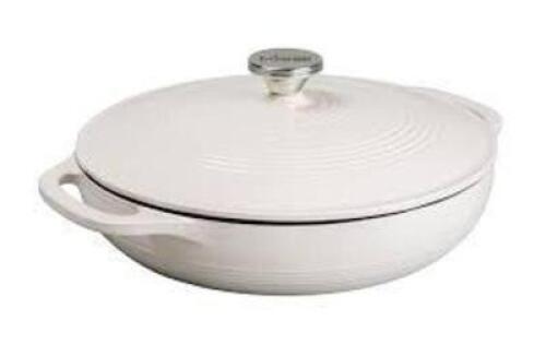 DESCRIPTION: (1) CAST IRON CASSEROLE DISH BRAND/MODEL: LODGE INFORMATION: OYSTER WHITE RETAIL$: $117.50 SIZE: 3.6 QT QTY: 1