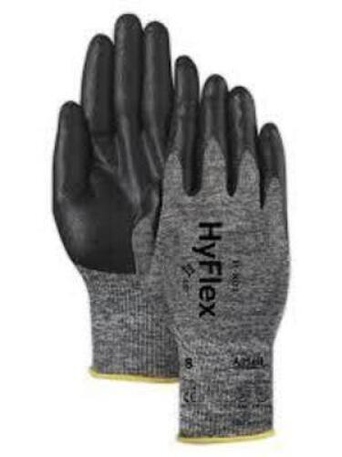 DESCRIPTION: (3) PACKS OF (12) CUT PROTECTION GOOVES BRAND/MODEL: HYFLEX 425 SIZE: SIZE 7 RETAIL$: $30.00 EA QTY: 3