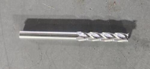 DESCRIPTION: (2) SOLID CARBIDE SQ END MILL BRAND/MODEL: HERTEL 88246061 SIZE: 1/4" DIA 1-1/8" LOC RETAIL$: $35.36 QTY: 2