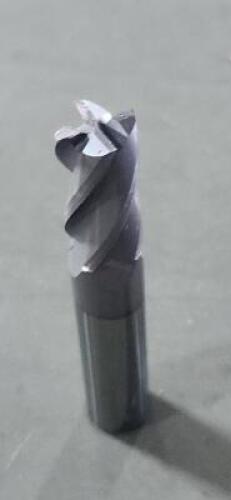 DESCRIPTION: (1) SOLID CARBIDE SQ. END MILLS BRAND/MODEL: TITAN USA TC90532 SIZE: 1/2" D 1" LOC RETAIL$: 48.25 EA QTY: 1
