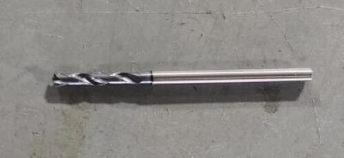 DESCRIPTION: (3) VG OIL HOLE DRILL BRAND/MODEL: NACHI AVG0H3D SIZE: 5/32" RETAIL$: $549.00 QTY: 3
