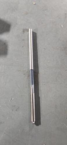 DESCRIPTION: (2) HSS SS/SF CHUCKING REAMERS BRAND/MODEL: VC 02310100 SIZE: 5/32" DIA RETAIL$: $37.78 QTY: 2