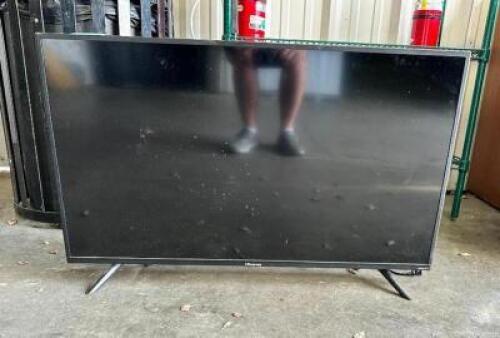 HISENSE 40" ROKU TV