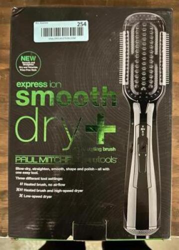 3-IN-1 STYLING BRUSH
