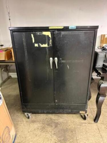 STORAGE CABINET ON WHEELS