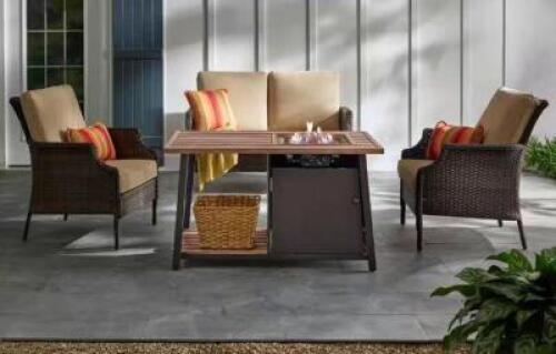 DESCRIPTION: (1) COFFEE TABLE FIRE PIT BRAND/MODEL: HAMPTON BAY/GT-7108-SSS INFORMATION: POWDER COATED STEEL, LP RETAIL$: $239 SIZE: 25.98" X 46" X 27