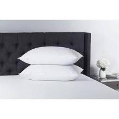 DESCRIPTION: (2) MICROFIBER PILLOWS BRAND/MODEL: MAINSTAYS #B00MK7ZY2K INFORMATION: WHITE RETAIL$: $20.00 EA SIZE: KING QTY: 2