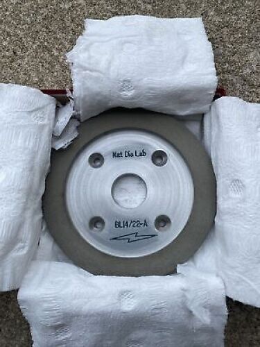DESCRIPTION: (1) DIAMOND WHEELBRAND/MODEL: BLUE LIGHTNINGINFORMATION: WHITESIZE: 6" DIAMETER, 3/4" THICKRETAIL$: $59.00 EAQTY: 1