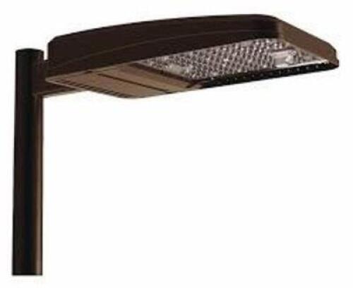 DESCRIPTION: (1) PARKING LOT LIGHT FIXTURE BRAND/MODEL: BEACON #488U24 INFORMATION: BROWN SIZE: RECTANGULAR ARM, 17,791 LM, 180 W FIXTURE WATT, TYPE I