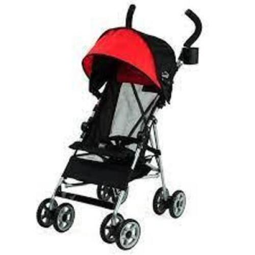 DESCRIPTION: (1) UMBRELLA STROLLER BRAND/MODEL: KOLCRAFT #KU022-SCR1 INFORMATION: TWO TONE RETAIL$: $27.00 SIZE: 18" W X 28.5" X 38.25" QTY: 1