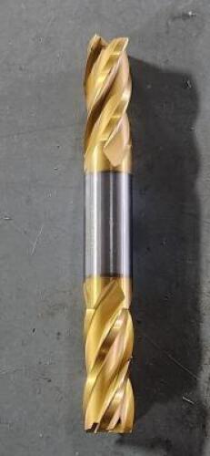 DESCRIPTION: (1) COBALT DE SQ END MILL BRAND/MODEL: HERTEL 87151056 SIZE: 5/8" DIA 1/38" LOC RETAIL$: $78.83 QTY: 1